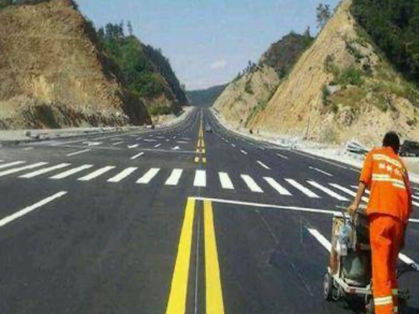 夜间道路划线施工噪音太大扰民怎么办 杭州道路划线.jpg